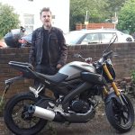 Baron Martin szaleje przy motocyklu
